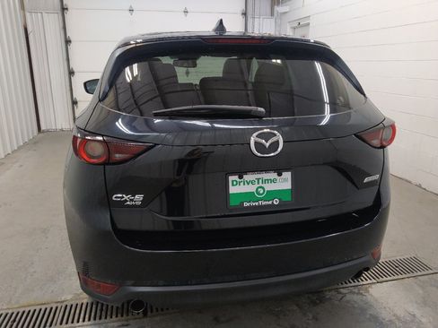 Used 2017 MAZDA CX-5 Touring w/ Preferred Equipment Package AWD/4WD image 6