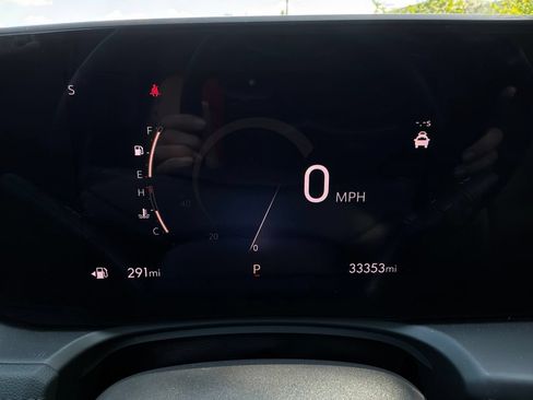 Used 2025 Buick Encore GX Preferred FWD image 35