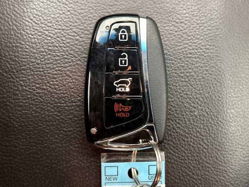 Used 2017 Hyundai Santa Fe SE w/ SE Premium Package 02 AWD/4WD image 10