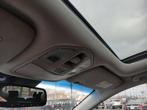 Used 2018 Hyundai Santa Fe FWD image 9