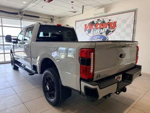 New 2026 Ford F250 XLT w/ XLT Premium Package AWD/4WD image 7
