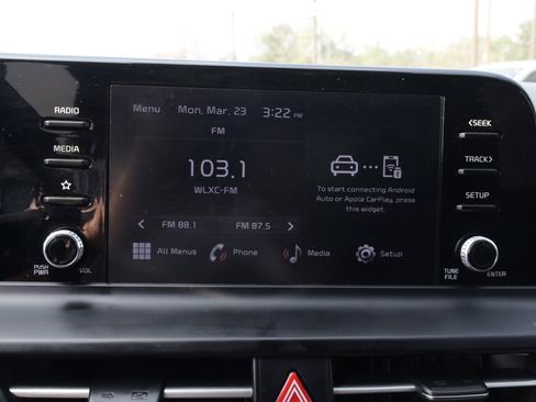 Used 2025 Kia Seltos LX image 9