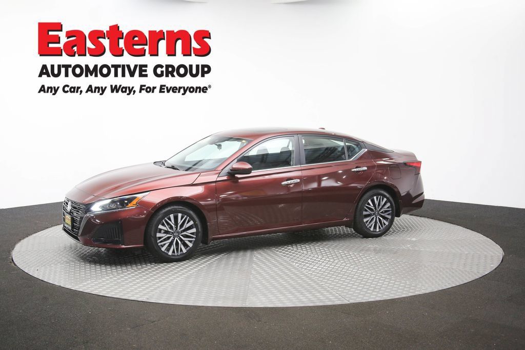 Used 2023 Nissan Altima 2.5 SV w/ SV Premium Package FWD image 63