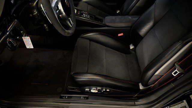 Used 2016 Porsche 911 Carrera GTS RWD image 19