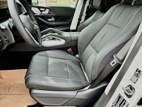 New 2026 Mercedes-Benz GLE 580 4MATIC image 21