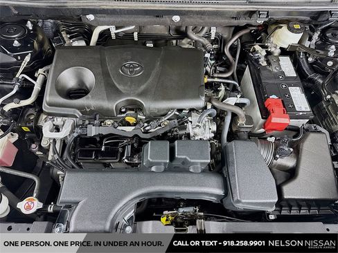 Used 2023 Toyota RAV4 XLE Premium image 29