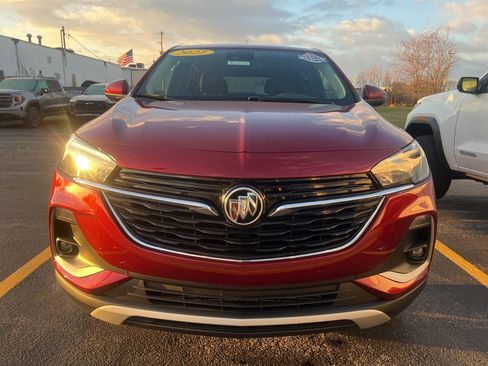 Certified 2022 Buick Encore GX Preferred w/ Cold Weather Comfort Package image 2