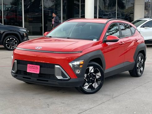 Used 2024 Hyundai Kona SEL image 9