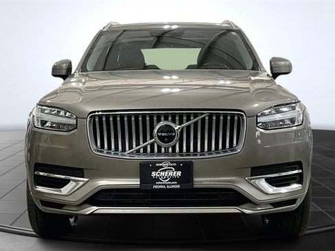 Used 2021 Volvo XC90 T8 Inscription image 3