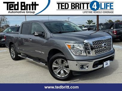 Used 2018 Nissan Titan SV w/ SV Convenience Package