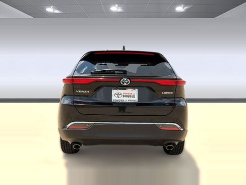 Used 2023 Toyota Venza Limited AWD/4WD image 10