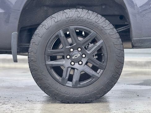 Used 2022 Chevrolet Silverado 1500 LT Trail Boss w/ Protection Package image 2