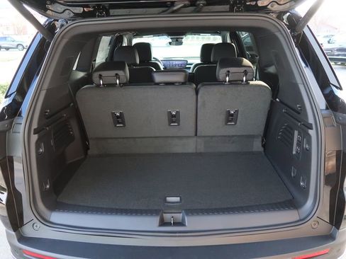 New 2026 Buick Enclave Preferred w/ Power Package image 24