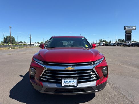 Used 2024 Chevrolet Blazer Premier w/ Driver Confidence II Package AWD/4WD image 2