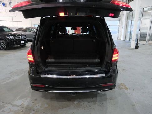 Used 2017 Mercedes-Benz GLS 550 4MATIC image 10