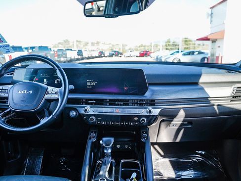 Used 2023 Kia Telluride EX X-Line image 13