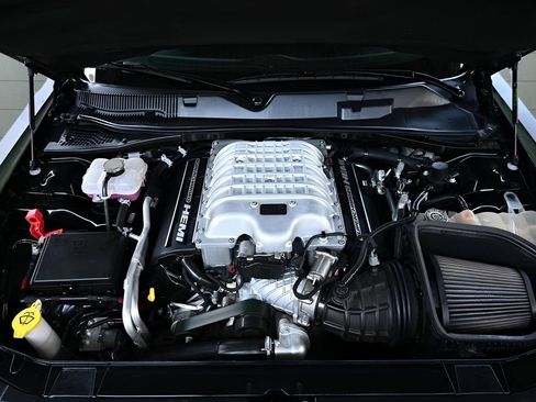 Used 2021 Dodge Challenger SRT Hellcat Redeye image 35