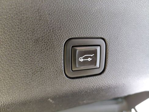 Used 2021 GMC Yukon AT4 w/ AT4 Premium Plus Package image 54