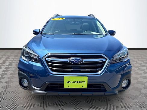 Used 2019 Subaru Outback 2.5i Limited AWD/4WD image 2