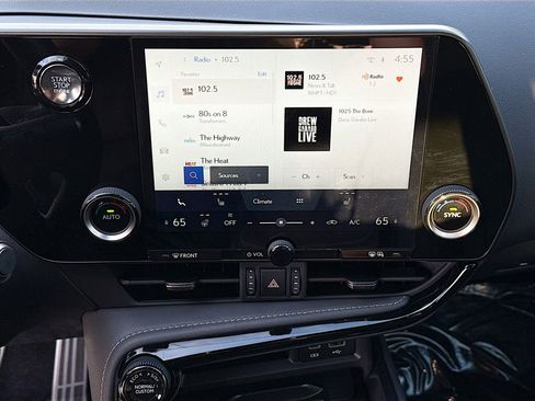 Used 2025 Lexus NX 350 F Sport image 32