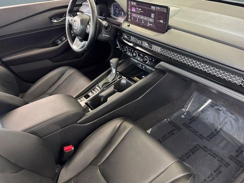 Used 2025 Honda Accord Touring image 34