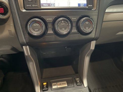 Used 2015 Subaru Forester 2.5i Touring w/ Eyesight & Navigation System image 13