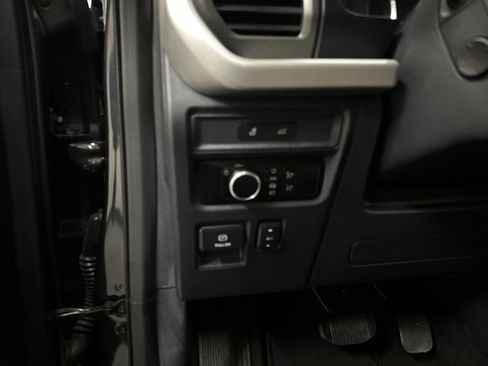 Used 2023 Ford Expedition Max XLT RWD image 29