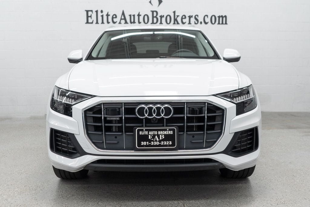 Used 2023 Audi Q8 Premium w/ Convenience Package AWD/4WD image 3
