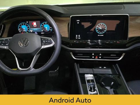 Used 2024 Volkswagen Atlas SE image 10