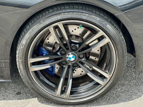 Used 2015 BMW M4 Coupe image 12