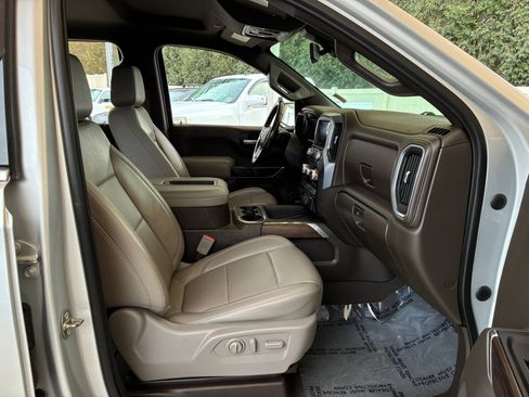 Used 2019 GMC Sierra 1500 SLT w/ SLT Premium Plus Package image 15