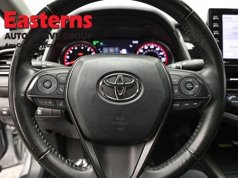 Used 2023 Toyota Camry XSE FWD image 10