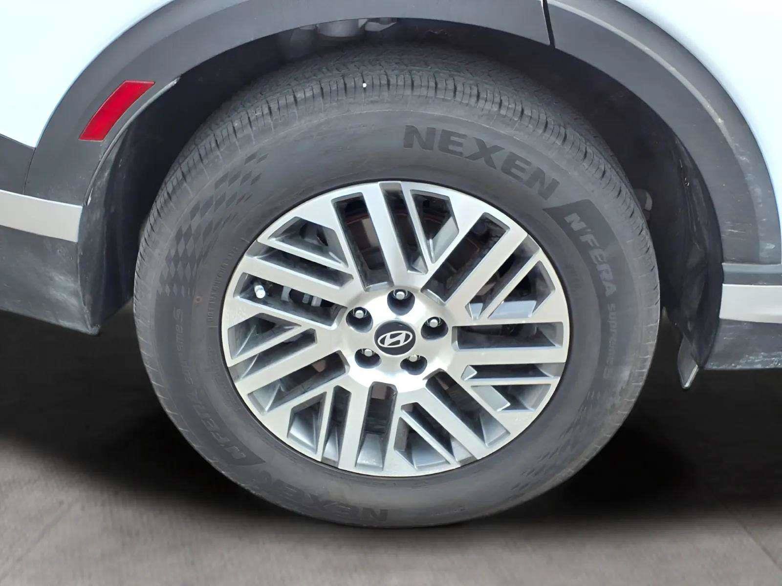 Certified 2026 Hyundai Palisade SEL FWD image 20