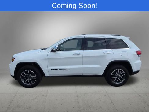 Used 2020 Jeep Grand Cherokee Limited w/ Premium Lighting Group AWD/4WD image 3