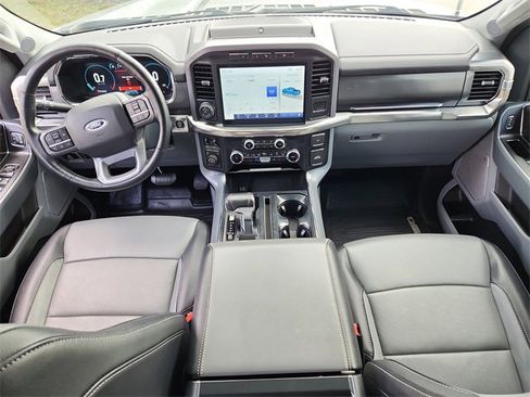 Used 2022 Ford F150 Lariat w/ Max Trailer Tow Package image 12