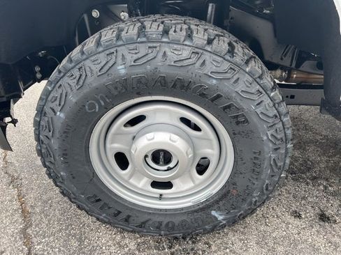 New 2026 Ford F250 XL w/ XL Off-Road Package image 18