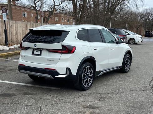 Certified 2025 BMW X1 xDrive28i w/ Premium Package image 5