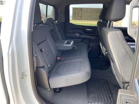 Used 2020 Chevrolet Silverado 1500 LT w/ All-Star Edition image 13