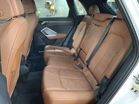 Used 2019 Audi Q3 2.0T Premium Plus w/ Premium Plus Package image 9