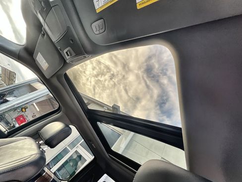 Used 2020 Ford F150 Lariat w/ Equipment Group 502A Luxury image 24