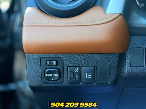 Used 2016 Toyota RAV4 Limited FWD image 58
