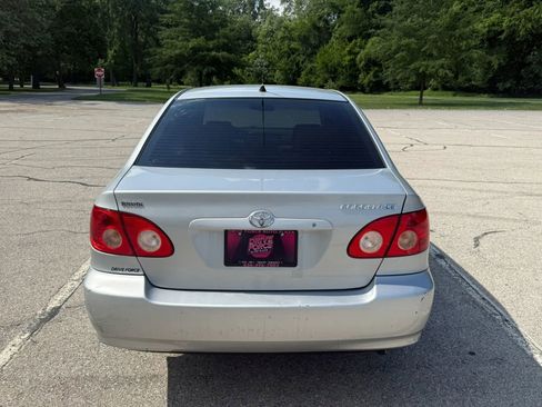 Used 2005 Toyota Corolla CE FWD image 6