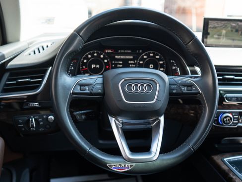 Used 2018 Audi Q7 3.0T Prestige image 25