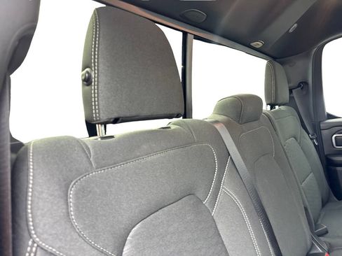 Used 2025 RAM 1500 Big Horn RWD image 41