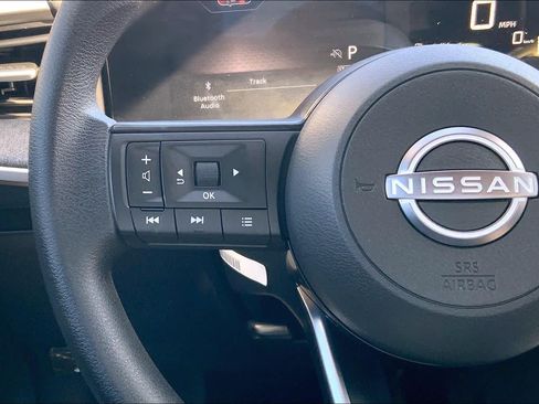 Used 2026 Nissan Kicks SV w/ Charging Package FWD image 22