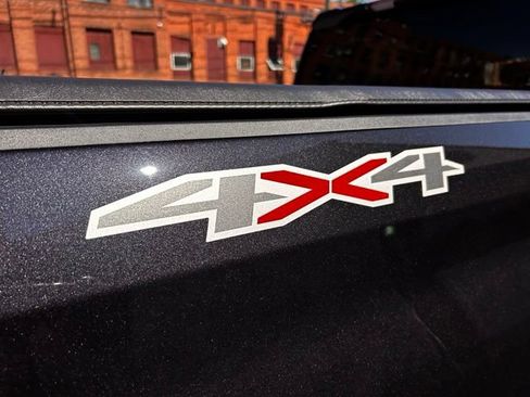 Used 2024 Chevrolet Silverado 1500 LT AWD/4WD image 11