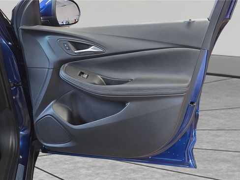 Used 2023 Buick Encore GX Select w/ Safety Package II image 15