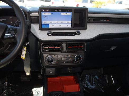 Certified 2023 Ford Maverick XLT w/ XLT Luxury Package FWD image 18