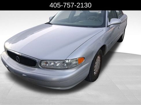 Used 2001 Buick Century Limited w/ Special Edition Pkg image 1