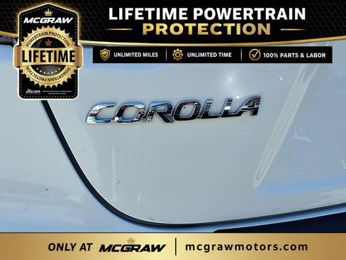 Used 2025 Toyota Corolla LE FWD image 14